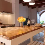 Nisha Apartamento *